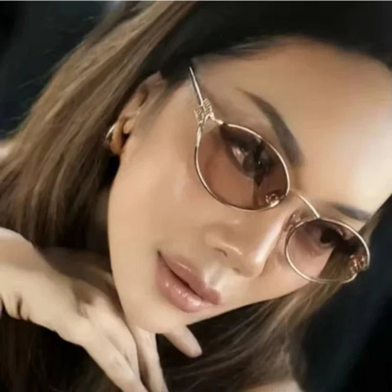 1Pc Elegant Oval Frame Women's Fashion Sunglasses with Hollow Leg Design, Retro Fashion Style for Daily Wear and Street Photogra
