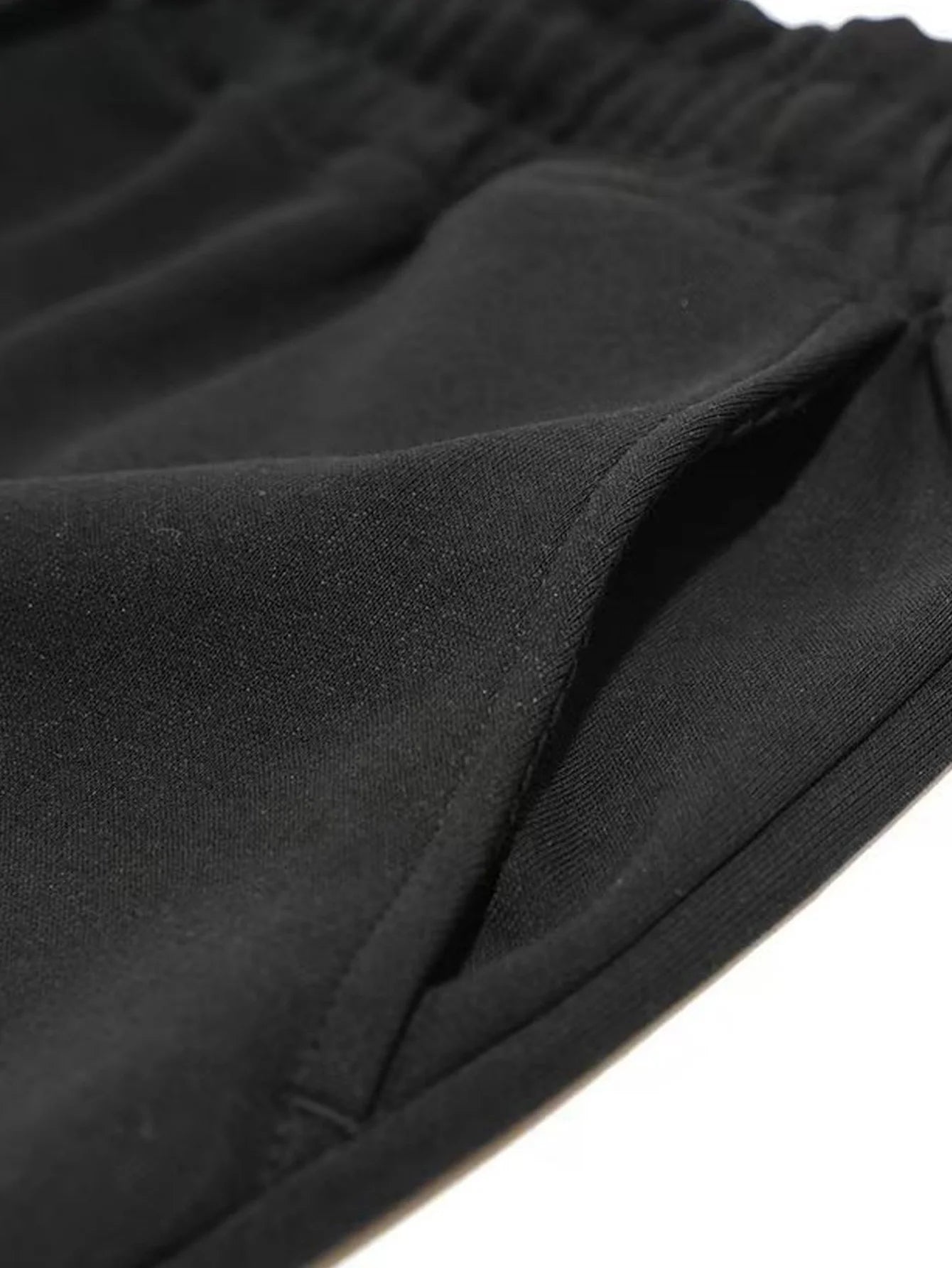 Men's Summer  Fashion Letter Print Casual Shorts Loose Fit Elastic Waistband with Drawstring Suitable for  Everyday Wear