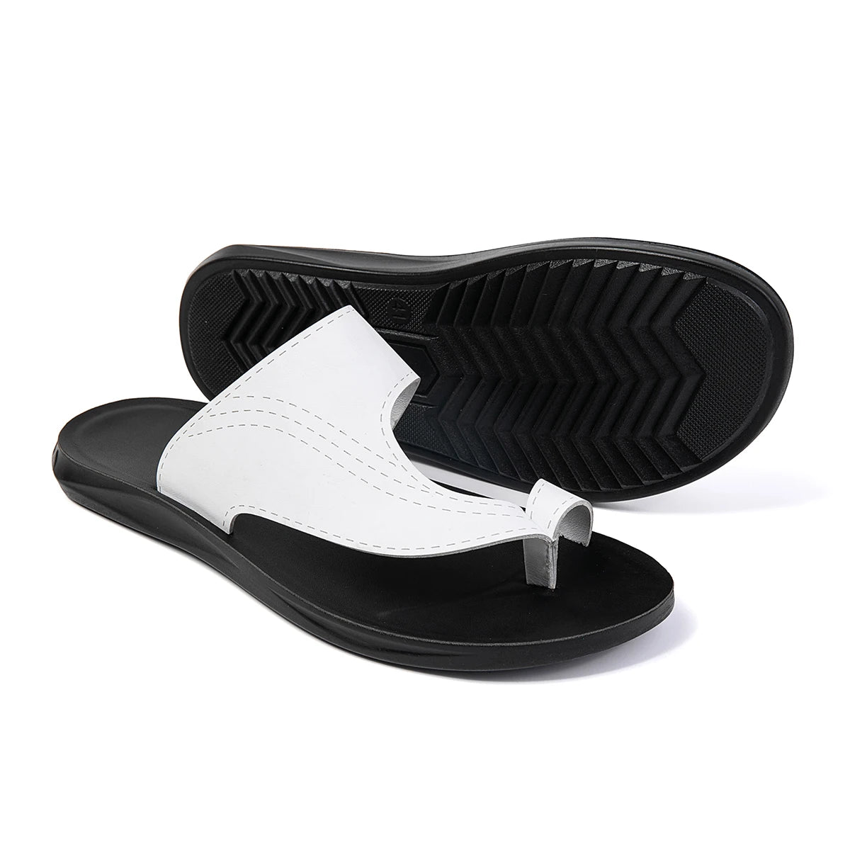 Summer Sandals High Quality Leather Men Bare Toe Slippers Men Shoes Slip on Casual Shoes Outdoor Mens Slides Comfy Beach Sandals