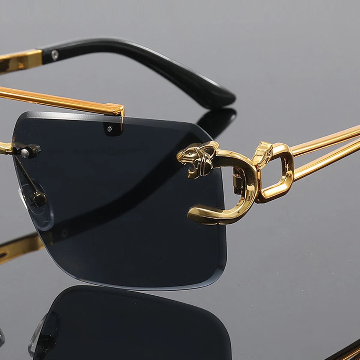 1pc Unisex Casual Hollow Out Design Retro Rimless Square Glasses For Daily Life Outdoor Vacation Beach Street-Photography