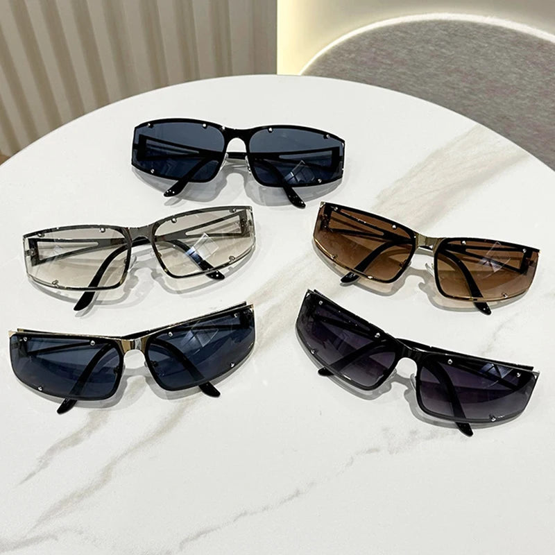 Women's Fashion Hollow Sunglasses Retro New Personality Street Photo Sun Glasses y2k Steampunk Luxury Clear Lens Trending Shades