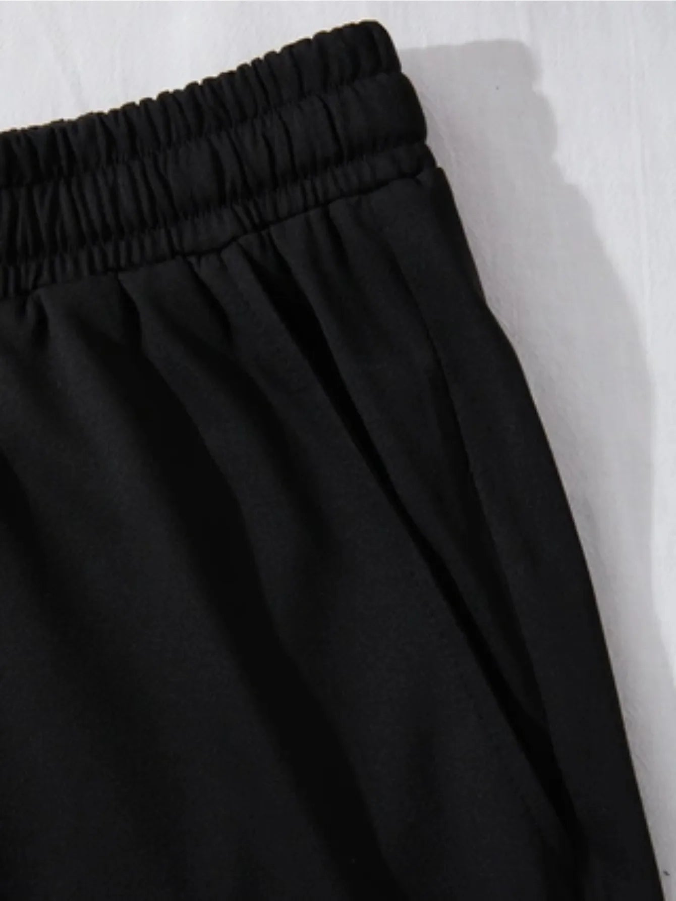Men's Summer  Fashion Letter Print Casual Shorts Loose Fit Elastic Waistband with Drawstring Suitable for  Everyday Wear